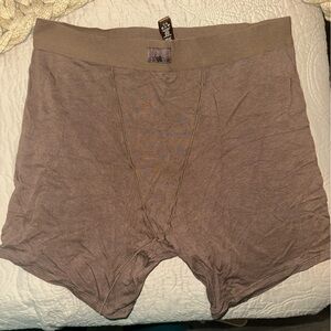 Skims boyfriend boxers